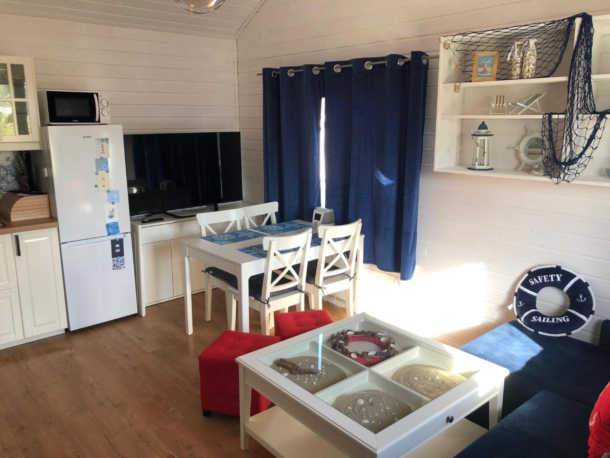 Dom Wakacyjny Baltic Home & Dom Baltic Home Garden Inn Zastan エクステリア 写真